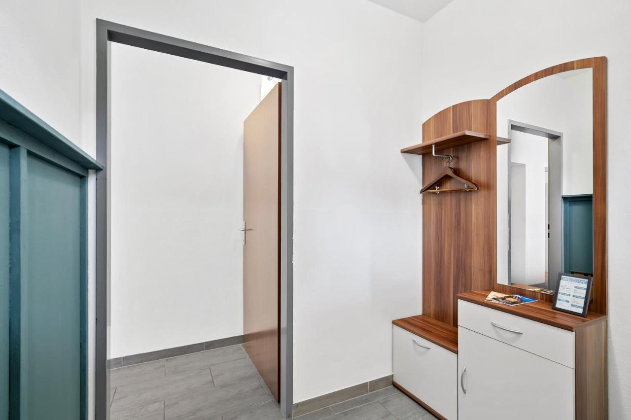Erholung Pur Nahe Krankenhaus & Uni Mit Parkplatz! Apartment Graz Exterior photo